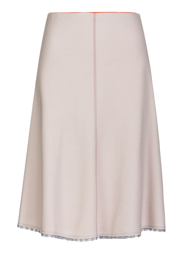 Plain wool skirt in powder pink